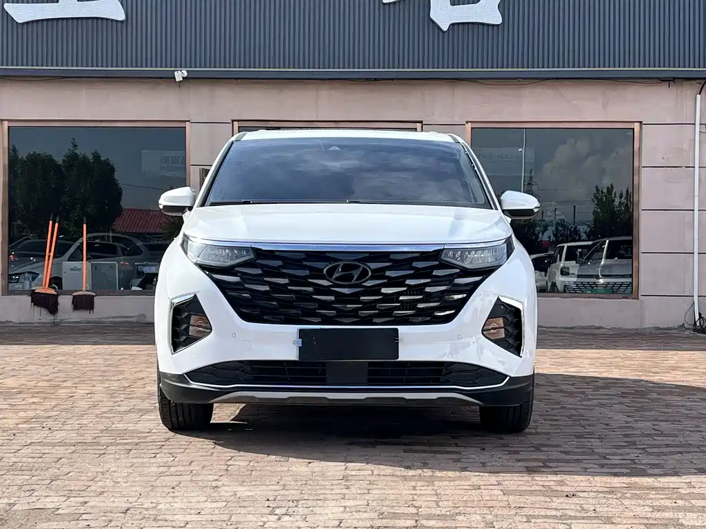Hyundai Custo 2023 — фото 2