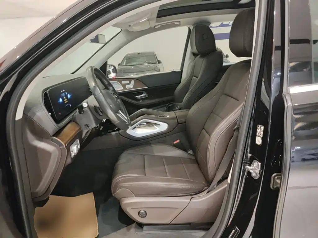 Mercedes-Benz GLE 2019 — фото 15