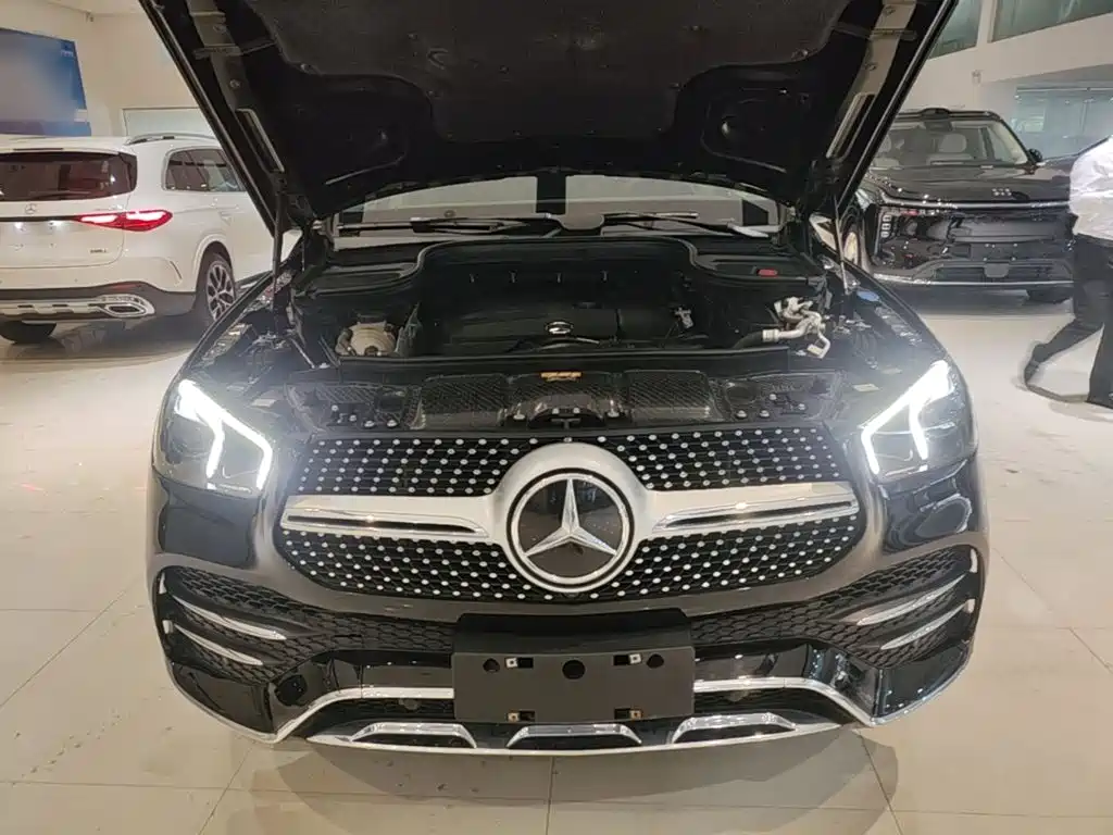 Mercedes-Benz GLE 2019 — фото 20