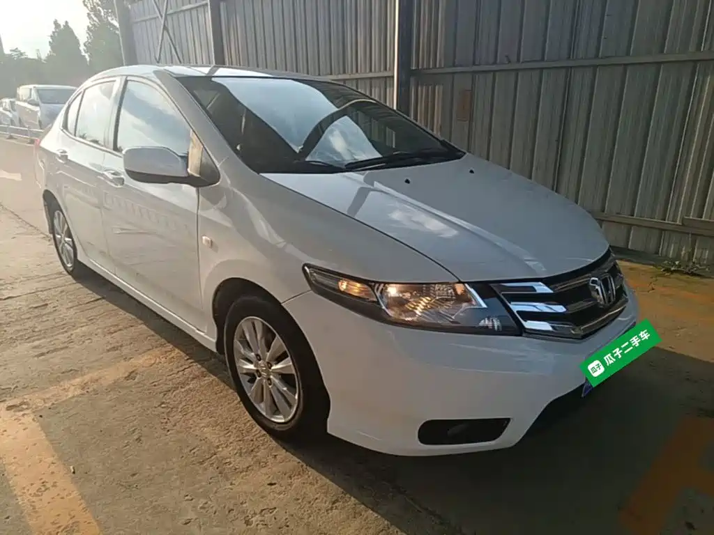 Honda City Classic 2015 — фото 4