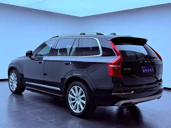 Volvo XC90 2017