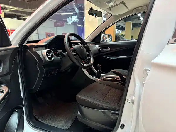 BAIC X3 2022