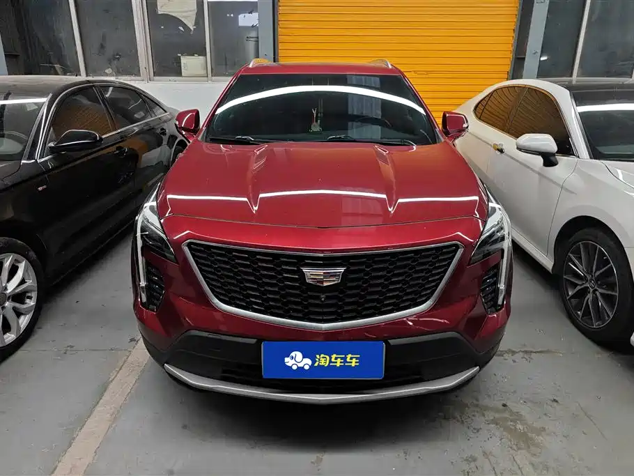 Cadillac XT4 2021 — фото 2