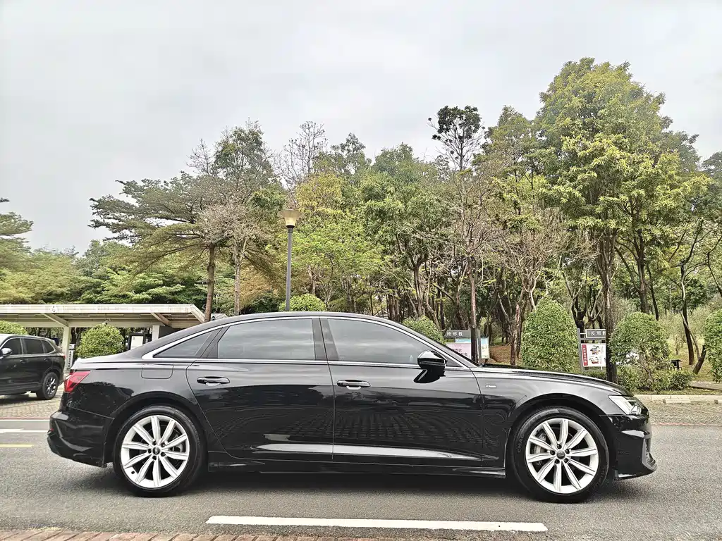 Audi A6L 2020 — фото 11