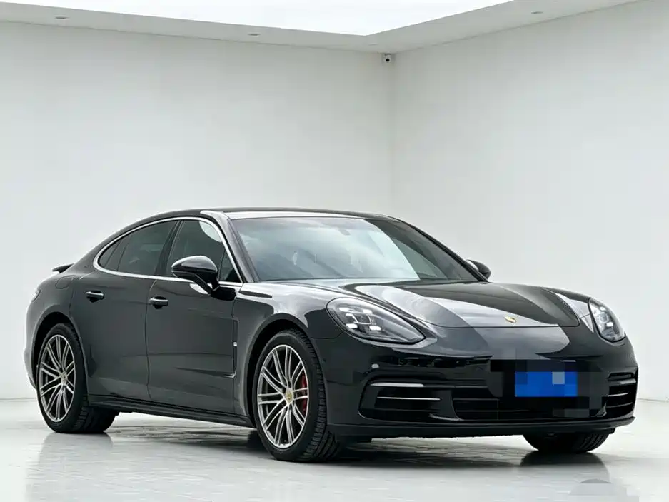Porsche Panamera 2017 — фото 3