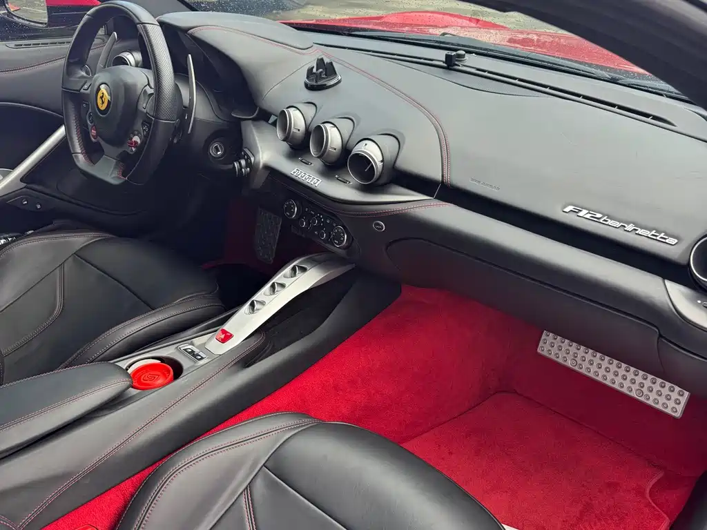 Ferrari F12berlinetta 2013 — фото 11