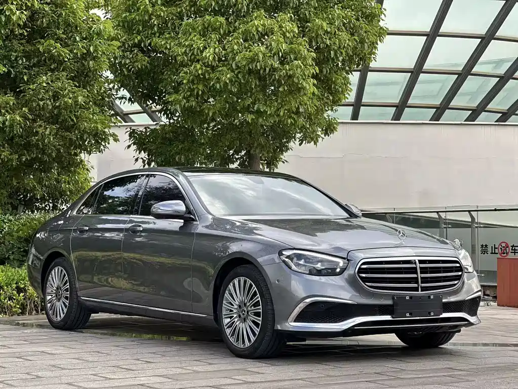 Mercedes-Benz E-Class 2021 — фото 3