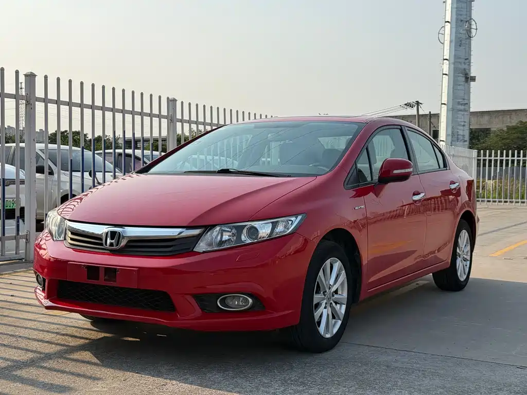 Honda Civic 2014 — фото 2