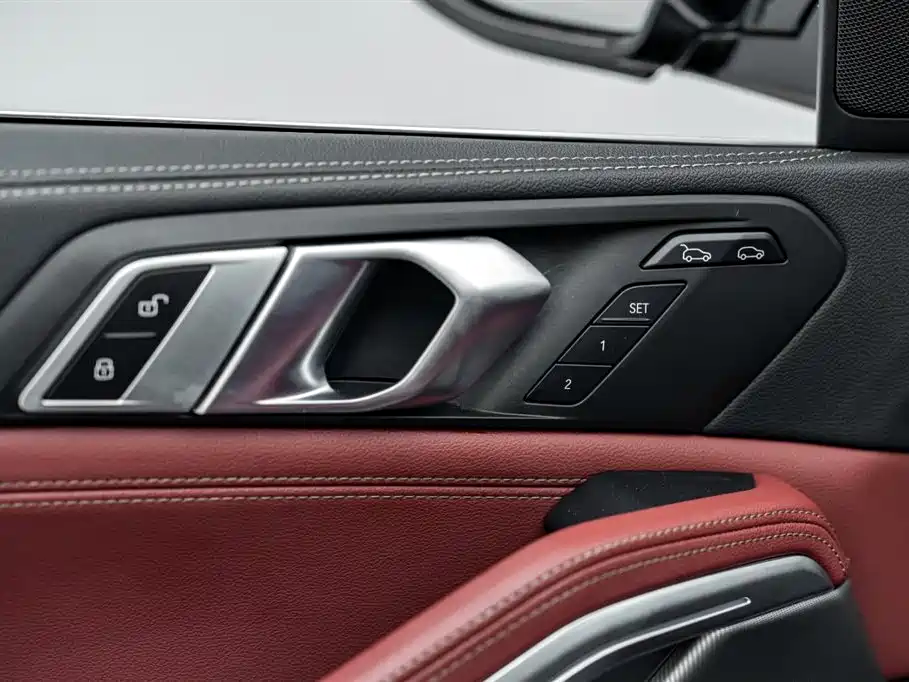 BMW X6 2021 — фото 16