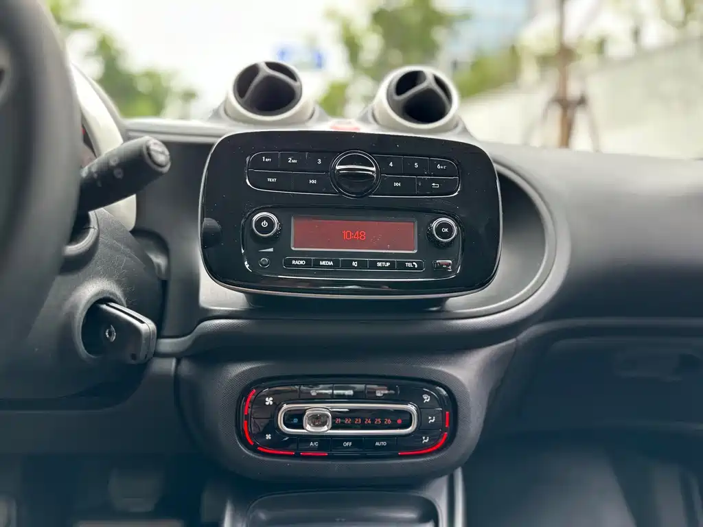 smart fortwo 2019 — фото 21