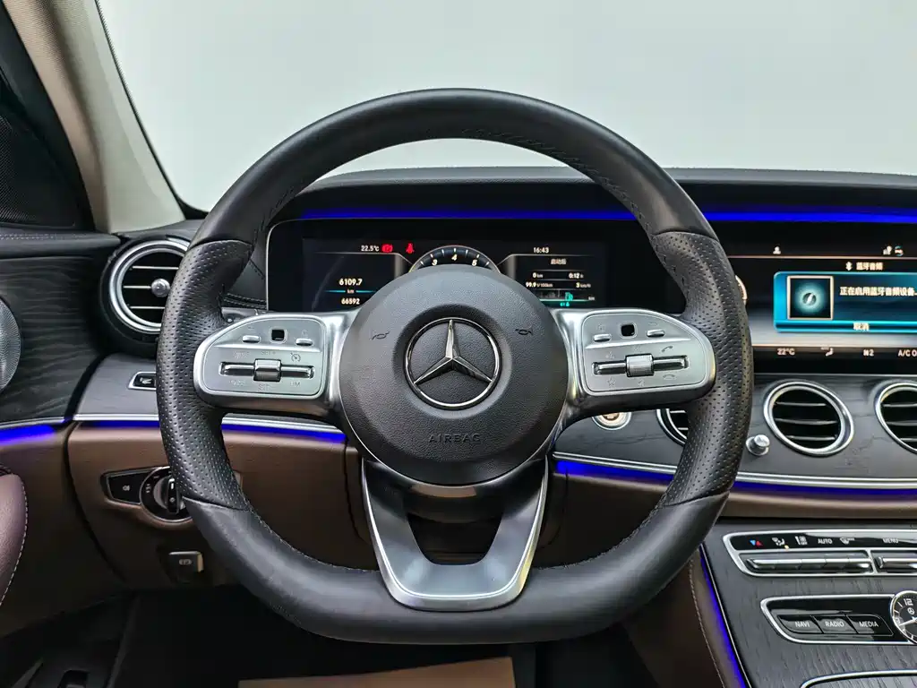 Mercedes-Benz E-Class 2020