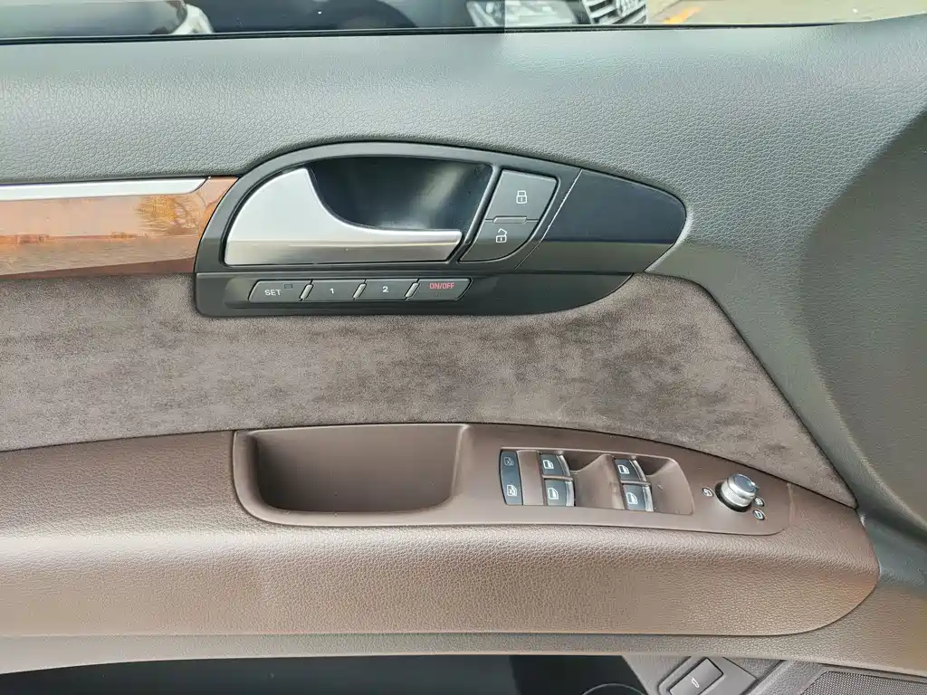 Audi Q7 2014