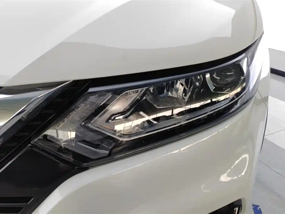 Nissan Qashqai 2023 — фото 5