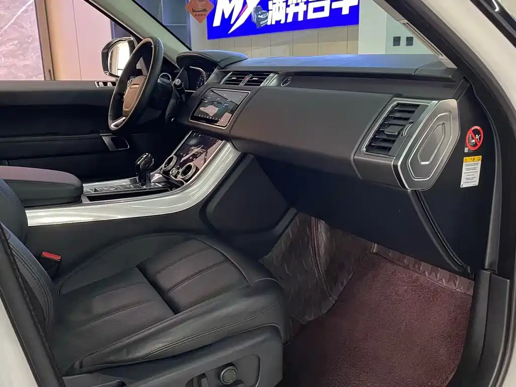 Land Rover Sport 2019 — фото 15