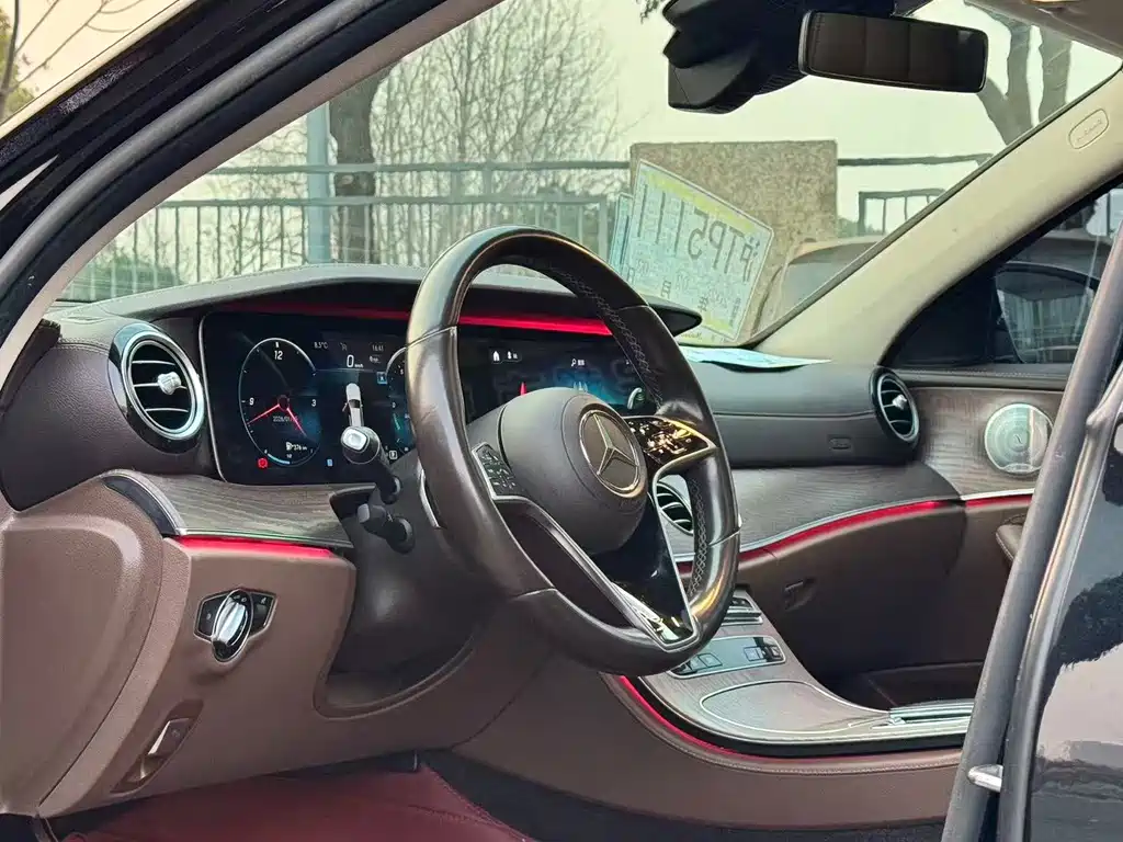 Mercedes-Benz E-Class 2020