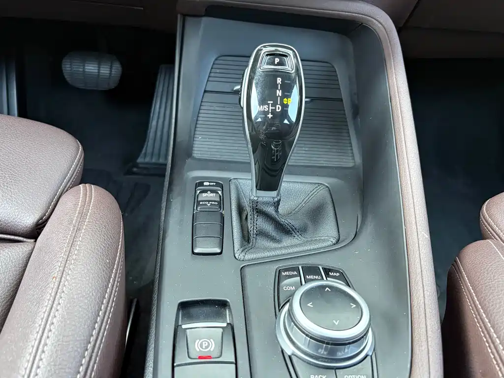 BMW X1 2021 — фото 17