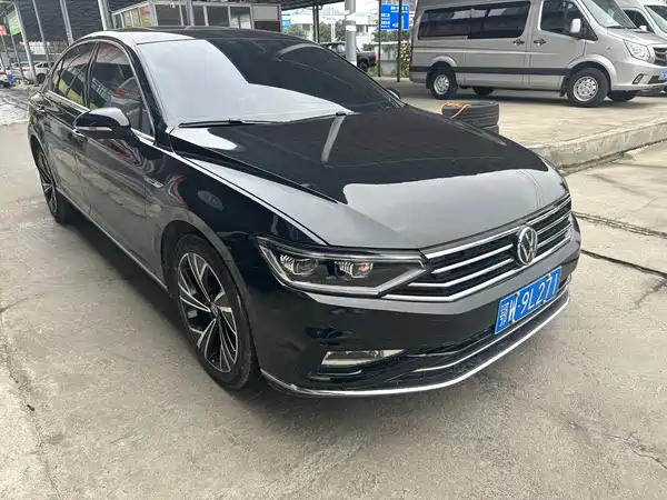 Volkswagen Magotan 2021