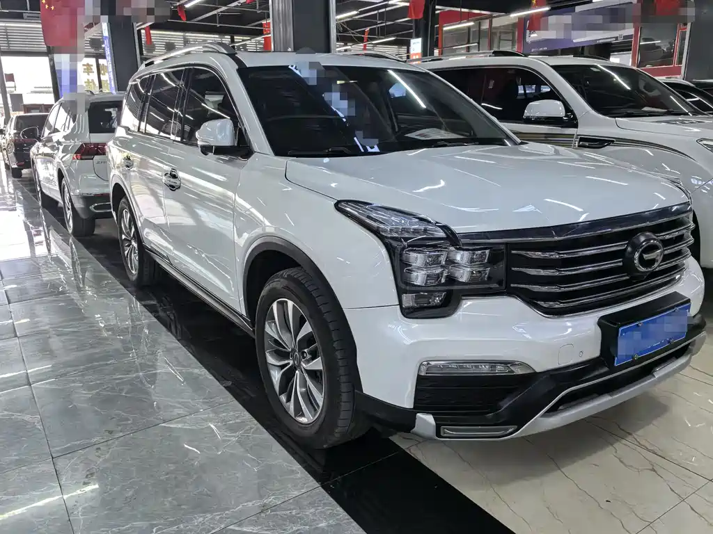 GAC Motor Trumpchi GS8 2018 — фото 3