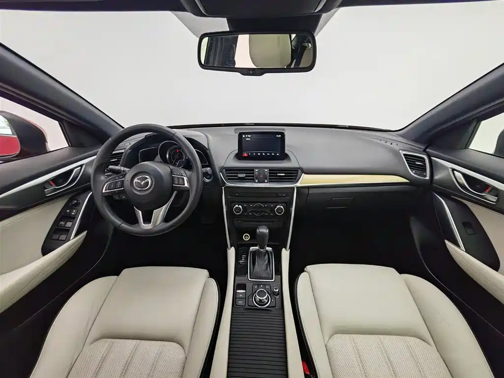 Mazda CX-4 2016 — фото 5