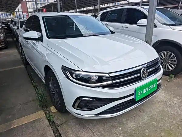 Volkswagen Bora 2024