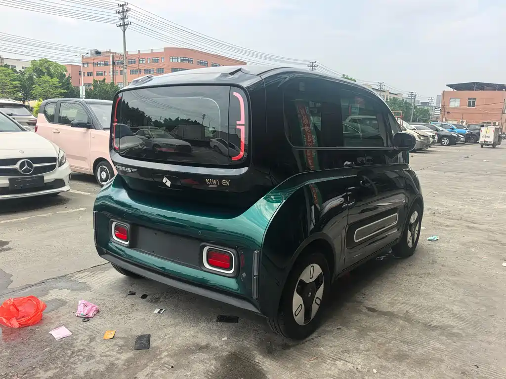 Baojun KiWi EV 2022 — фото 3