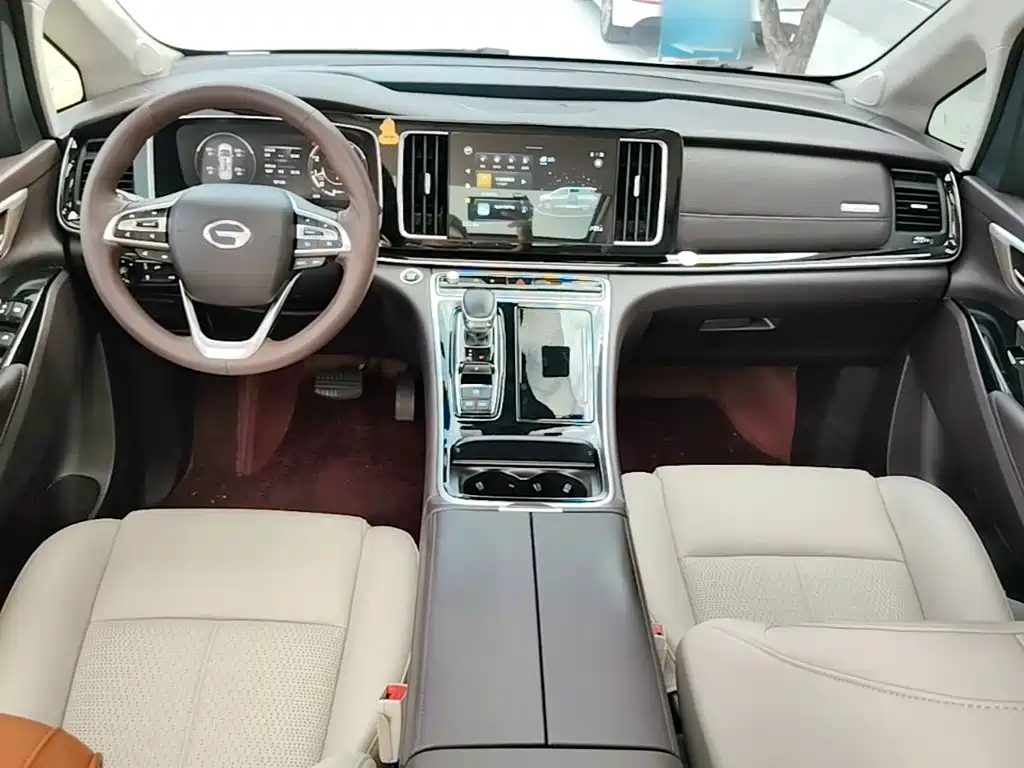 GAC Trumpchi M8 2022 — фото 10