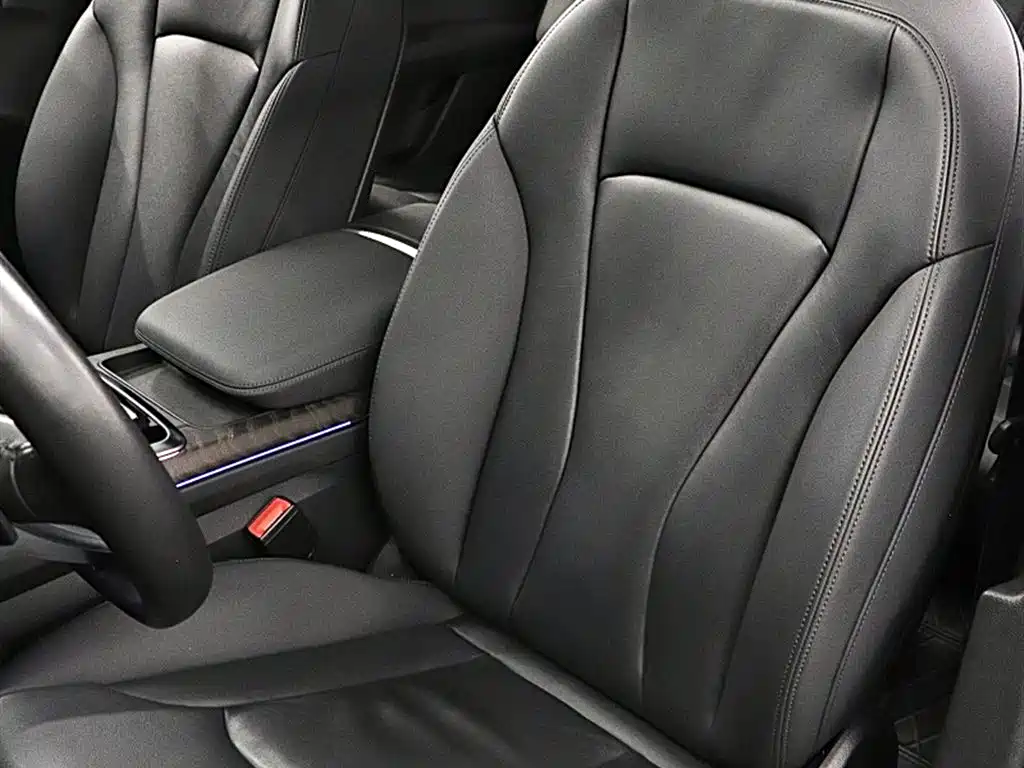 Audi Q7 2020 — фото 12