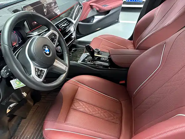 BMW 5 Series 2022