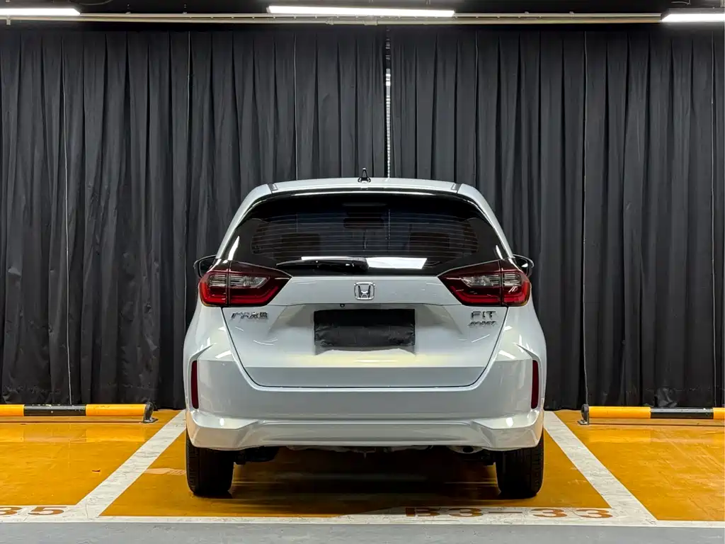 Honda Fit 2020 — фото 5