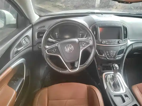 Buick Regal 2015