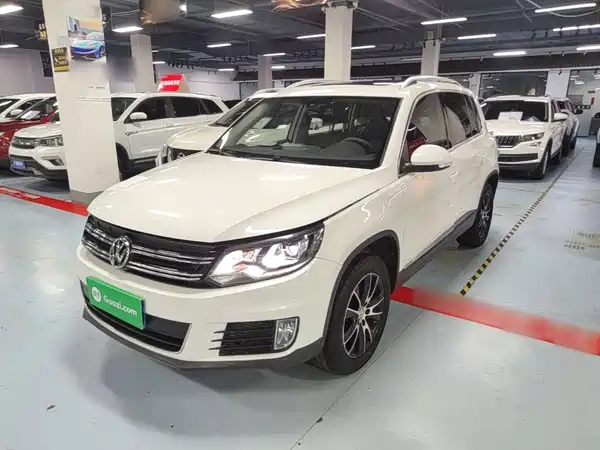 Volkswagen Tiguan 2015