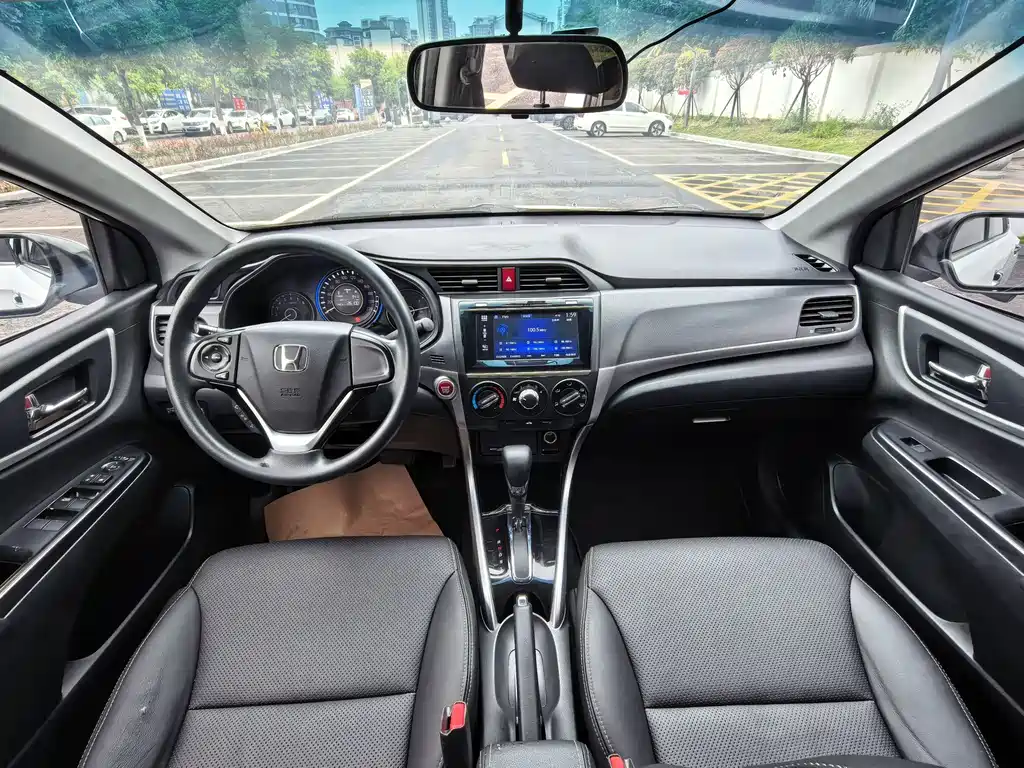 Honda Crider 2016