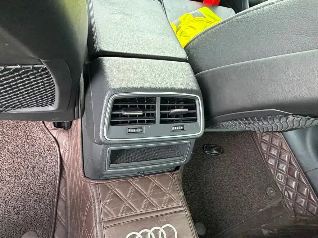 Audi A6L 2020