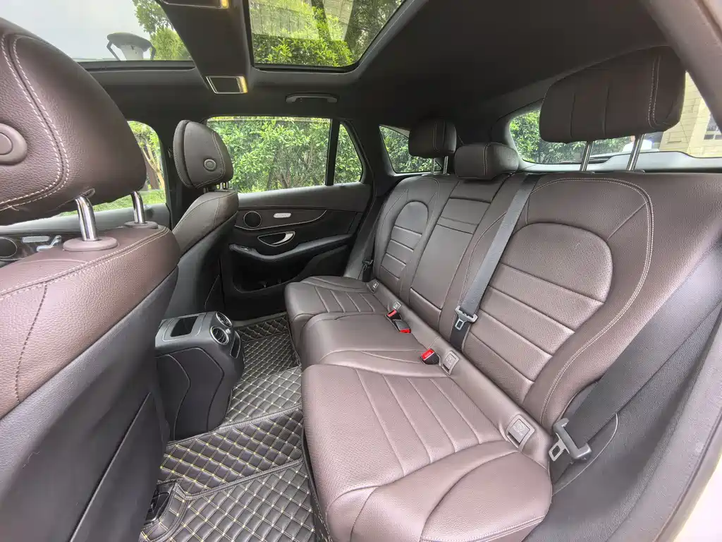 Mercedes-Benz GLC 2020 — фото 10
