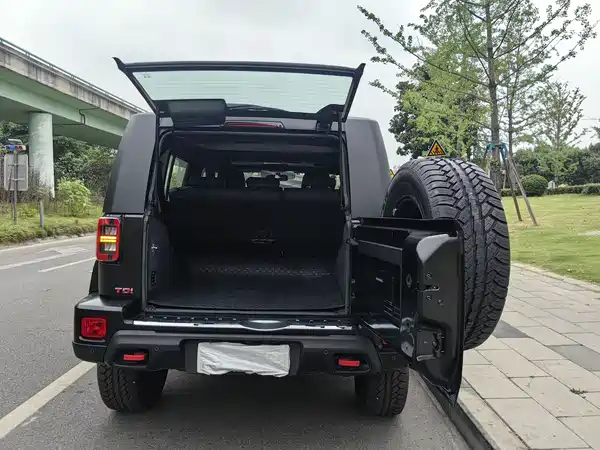 BAIC BJ40 2024