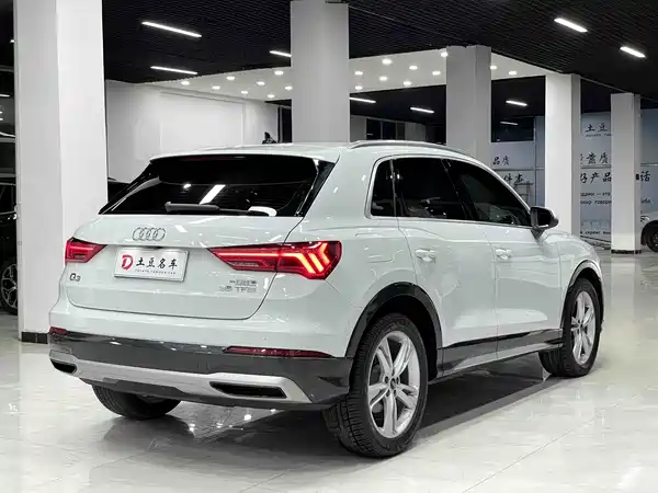 Audi Q3 2022