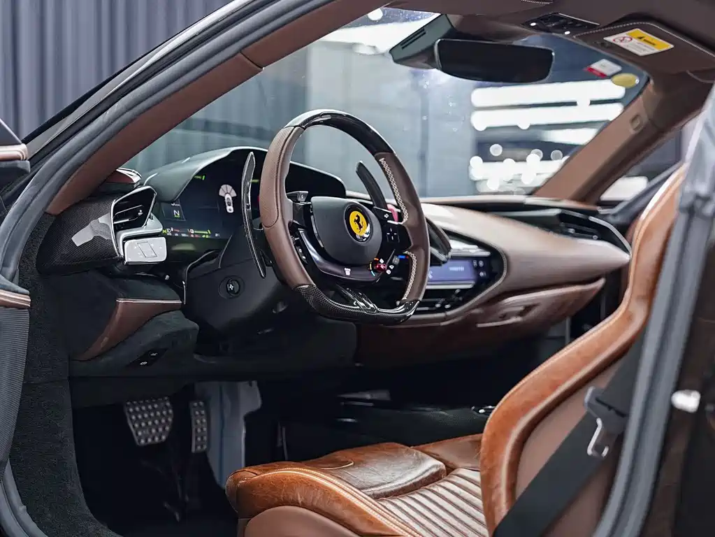 Ferrari SF90 2023 — фото 12