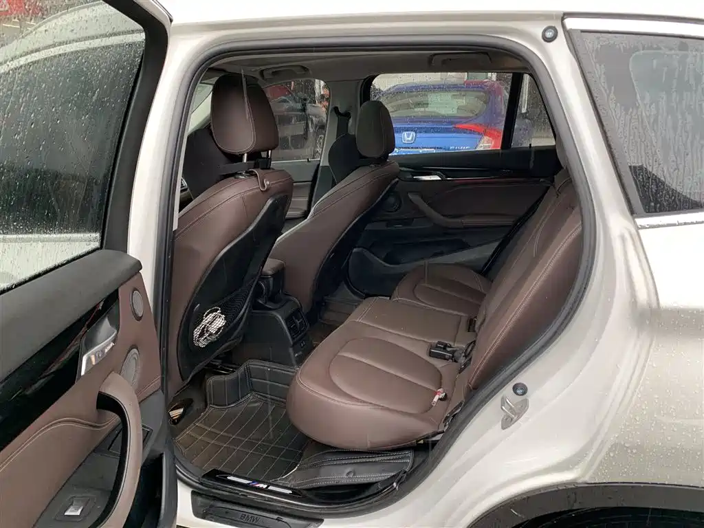 BMW X1 2022