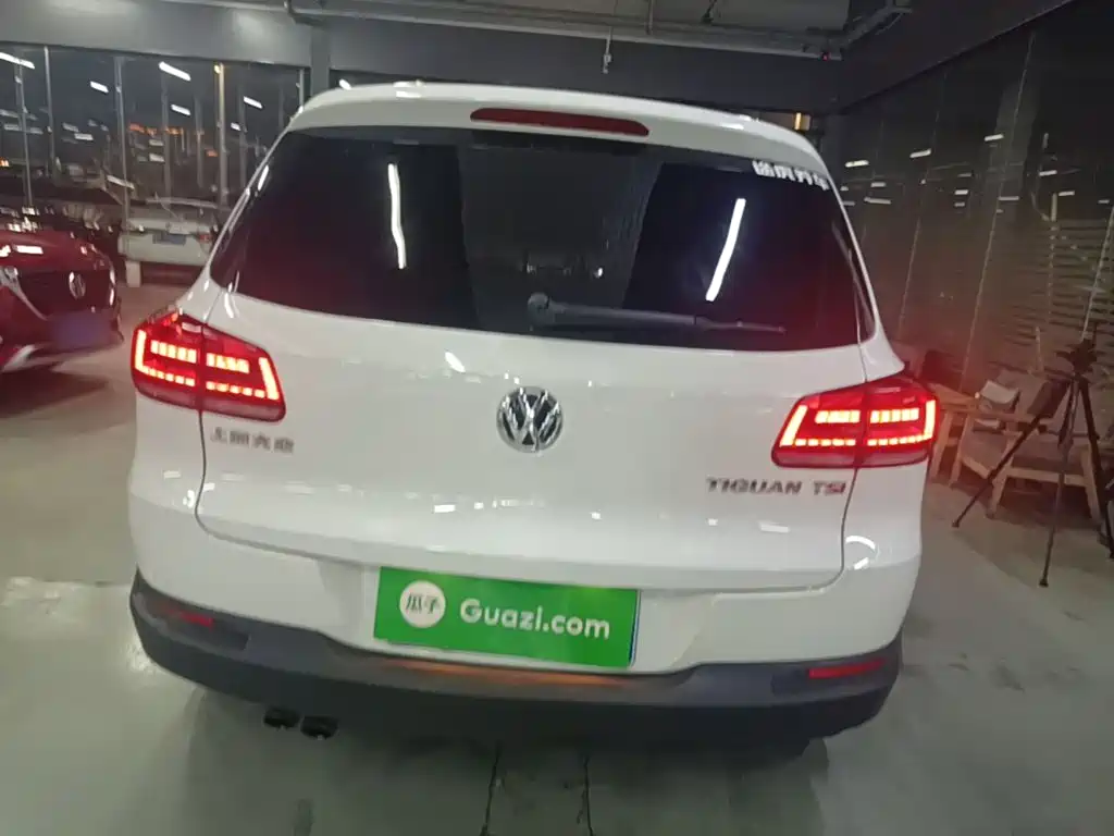 Volkswagen Tiguan 2015 — фото 6