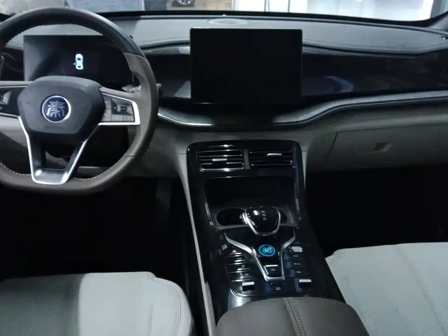 BYD Qin PLUS 2024 — фото 12