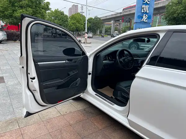 Volkswagen Lamando 2018