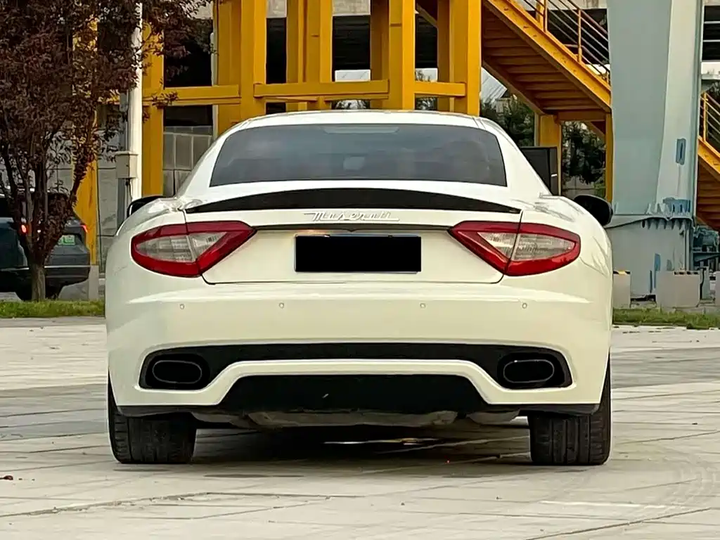 Maserati GranTurismo 2013 — фото 4