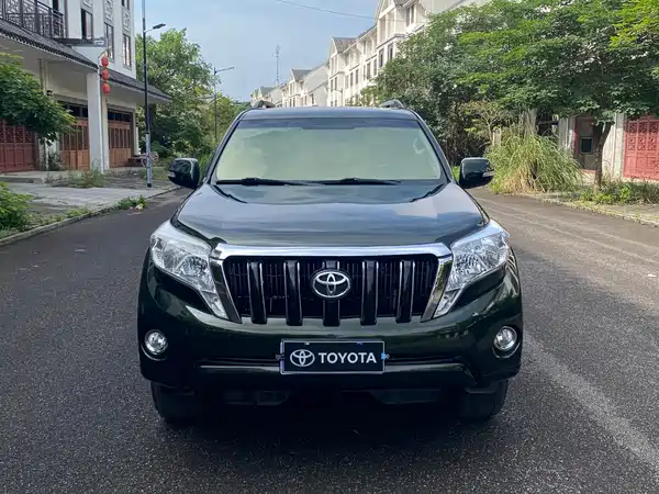 Toyota Prado 2016