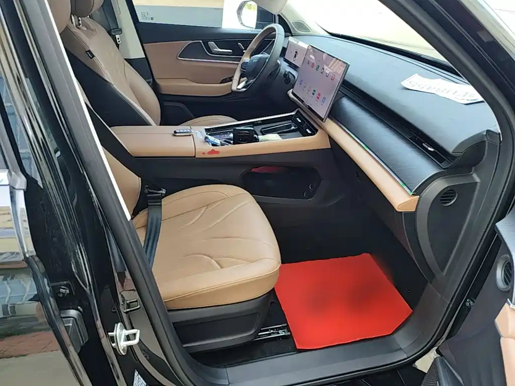 Chery Tiggo 8L 2024 — фото 25