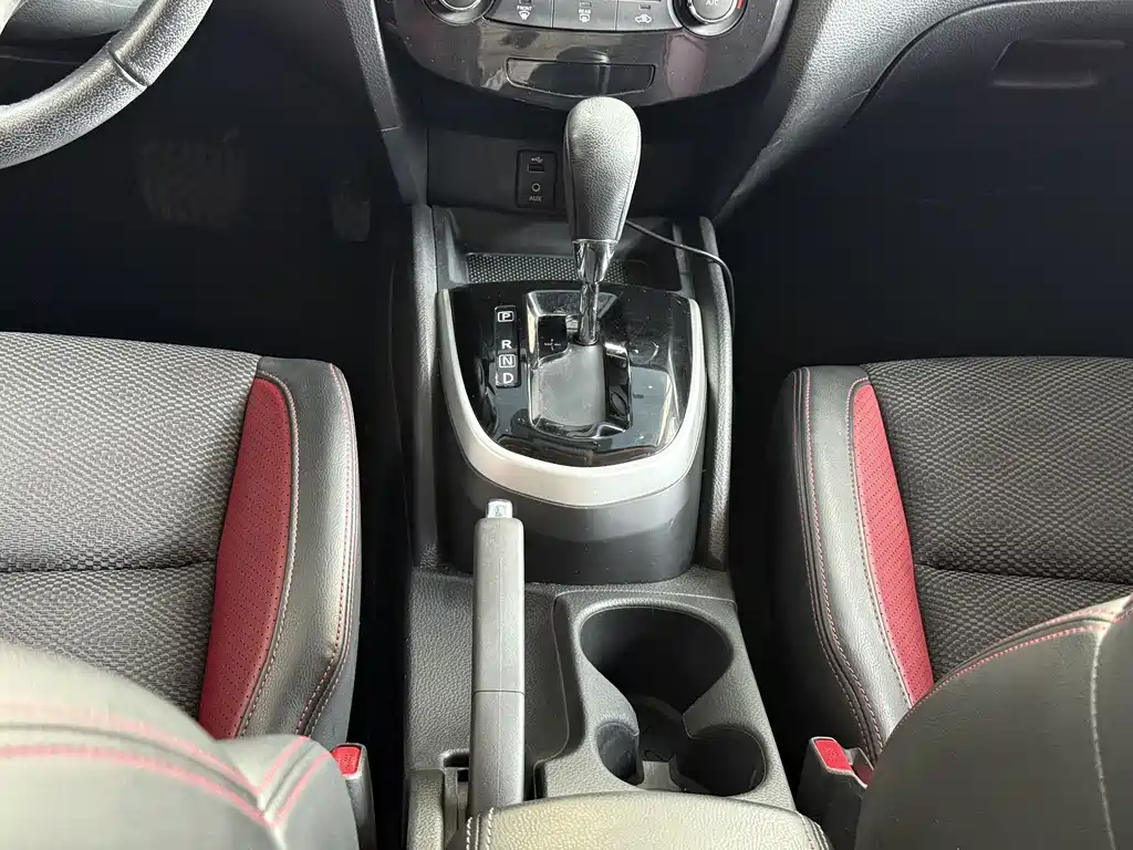 Nissan Qashqai 2016 — фото 12