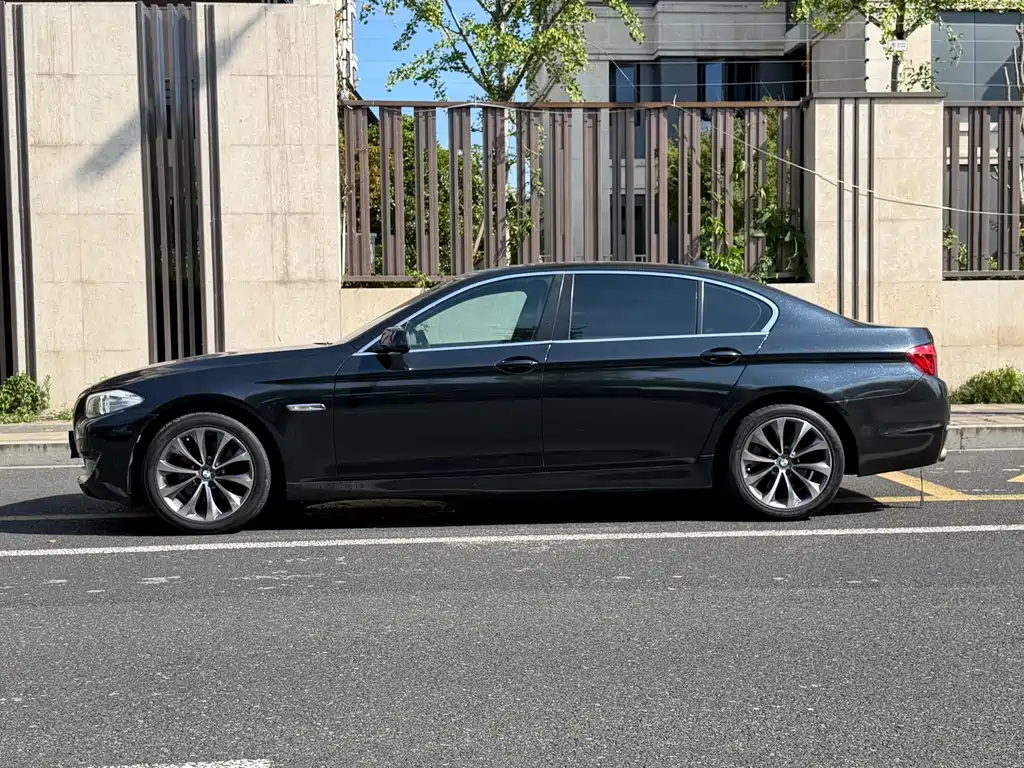 BMW 5 Series 2013