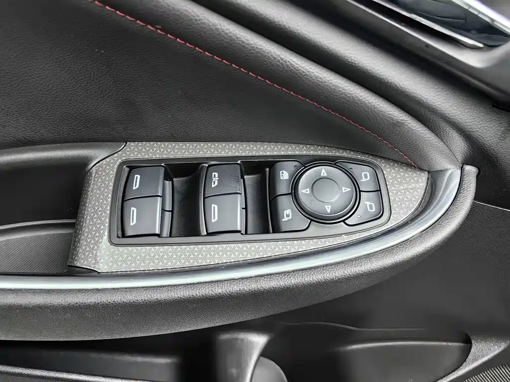 Chevrolet Malibu XL 2020 — фото 9