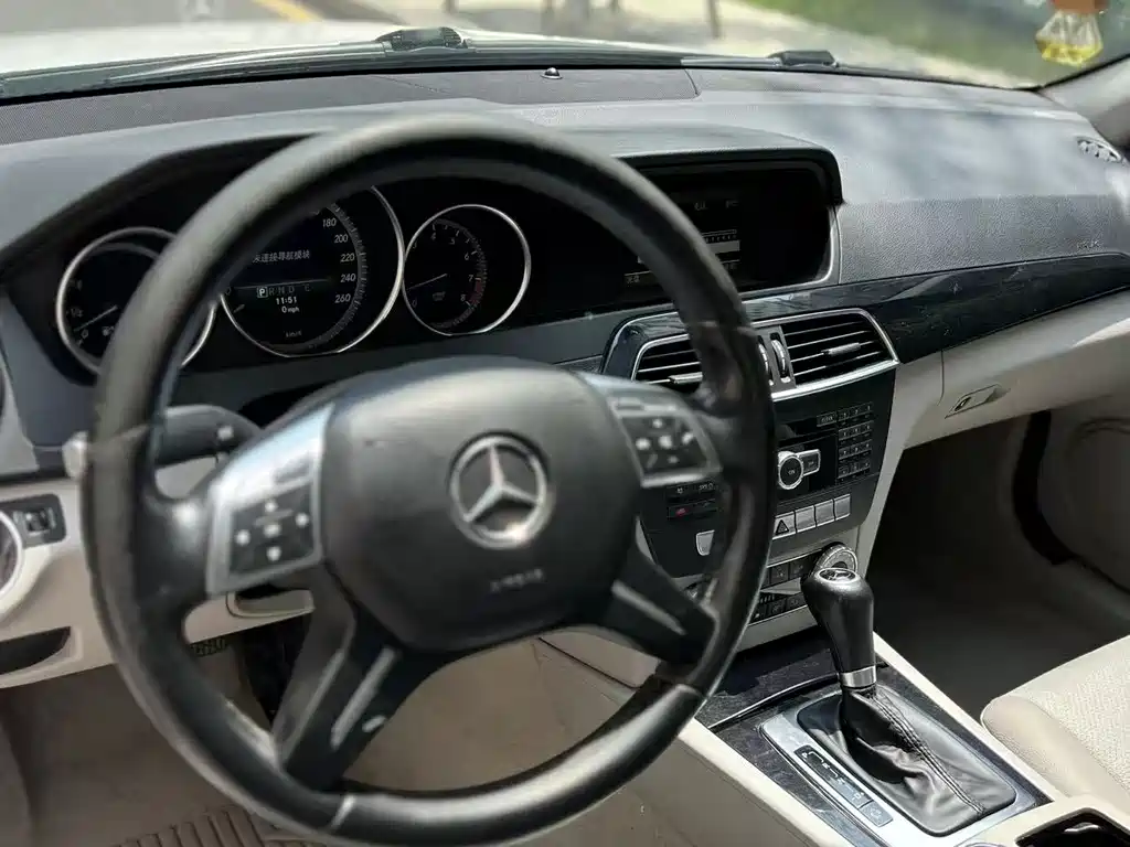 Mercedes-Benz C-Class 2014