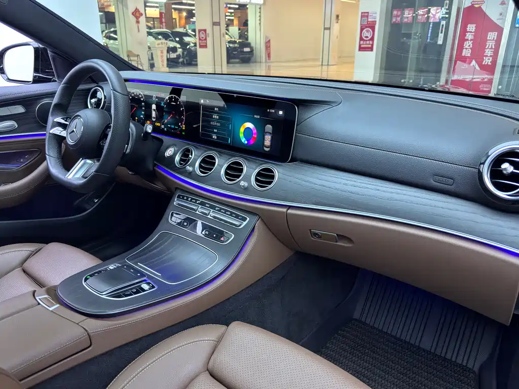 Mercedes-Benz E-Class 2021 — фото 10