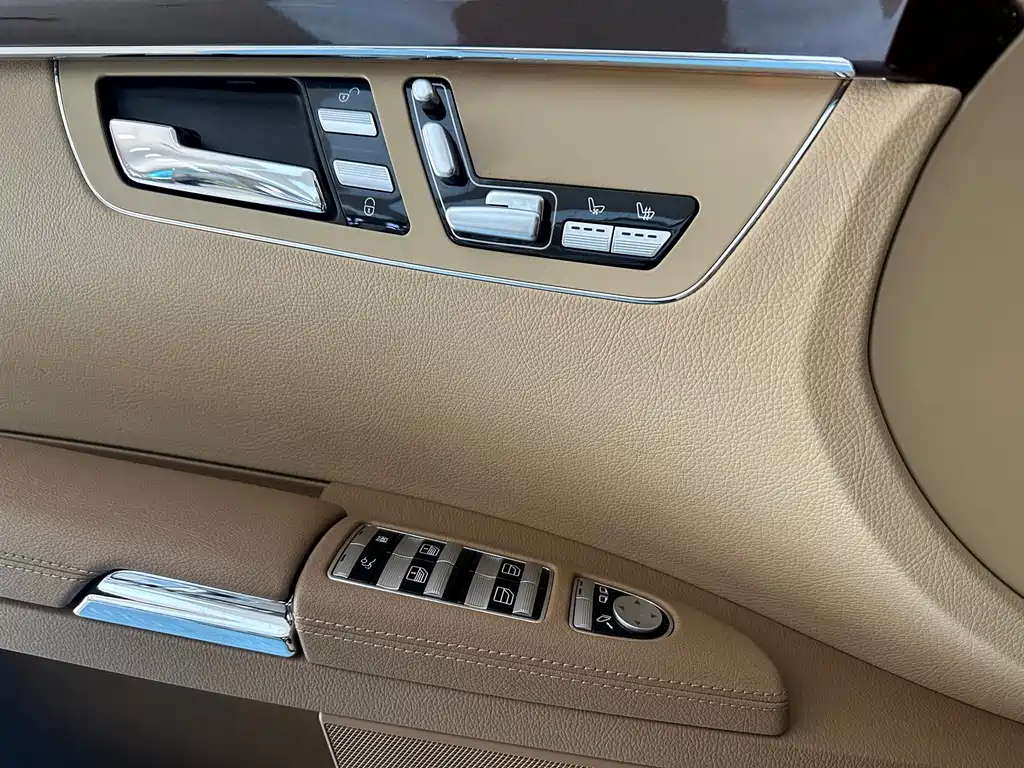 Mercedes-Benz S-Class 2008 — фото 10